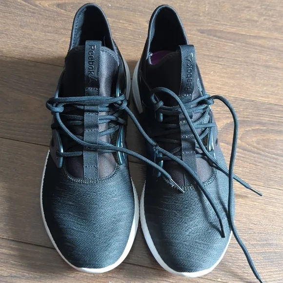 HP. Reebok Hayasu LimitedBlack/Oil Slick-White-Volt (W) - Picture 9 of 14